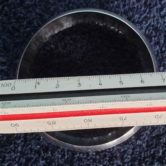 Timeless Elegance: Vintage Handcrafted Taxco Sterling Silver Bangle Bracelet - Picture 11 of 15